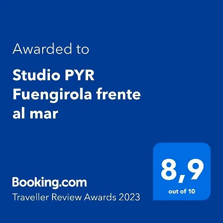 Pyr Frente Al Mar Appartamento